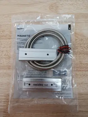 Resideo 781410007000 Honeywell Home 960 Xtp Industrial Surface Mount Contact
