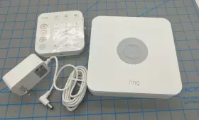 4hb1u9-0en0 Ring Alarm Base Station With Power Supply Ethernet Cord Not Included
