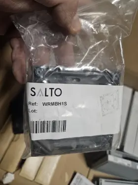 Wrmbh1s Salto Wrmbh1 Single Reader Base Plate Black Surface