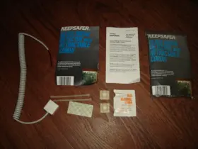 71-126 Schlage 2 Keepsafer Glass Break Detector Retractable Cord