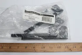 Unique Home Designs 813164010989 7-pk Flush-mount Brackets With Screws Black 5wg900blackfb