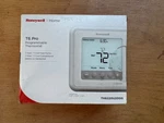 Honeywell Home T6 Programmable Thermostat Digital Display TH6220U2000. Fixed Price $40.00.