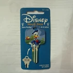 Vintage Disney Keys SCI/68 -donald Duck-uncut House 94438. Fixed Price $11.98.